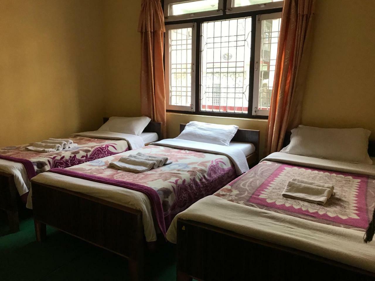 Geo Guest House 포카라 외부 사진