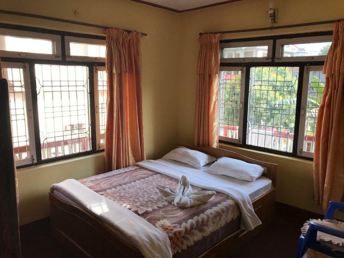 Geo Guest House 포카라 외부 사진